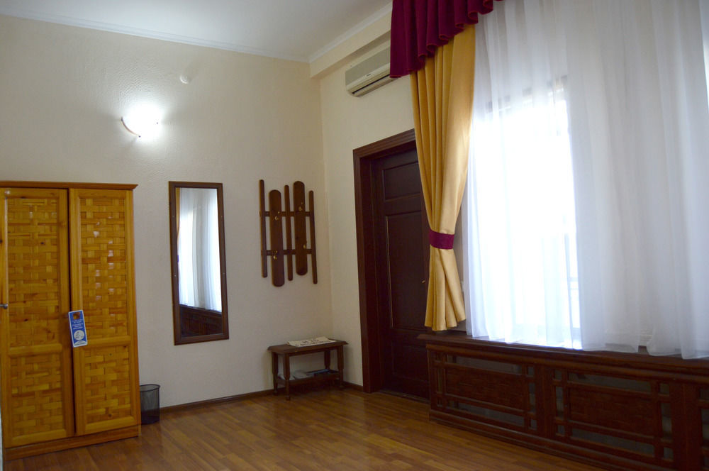 Hotel Malika Bukhara Exterior photo